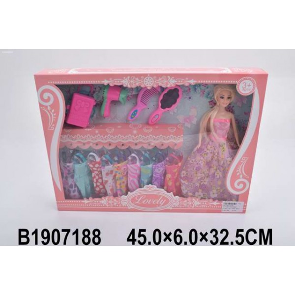 Кукла 1035D с платьями и аксесс. в коробке